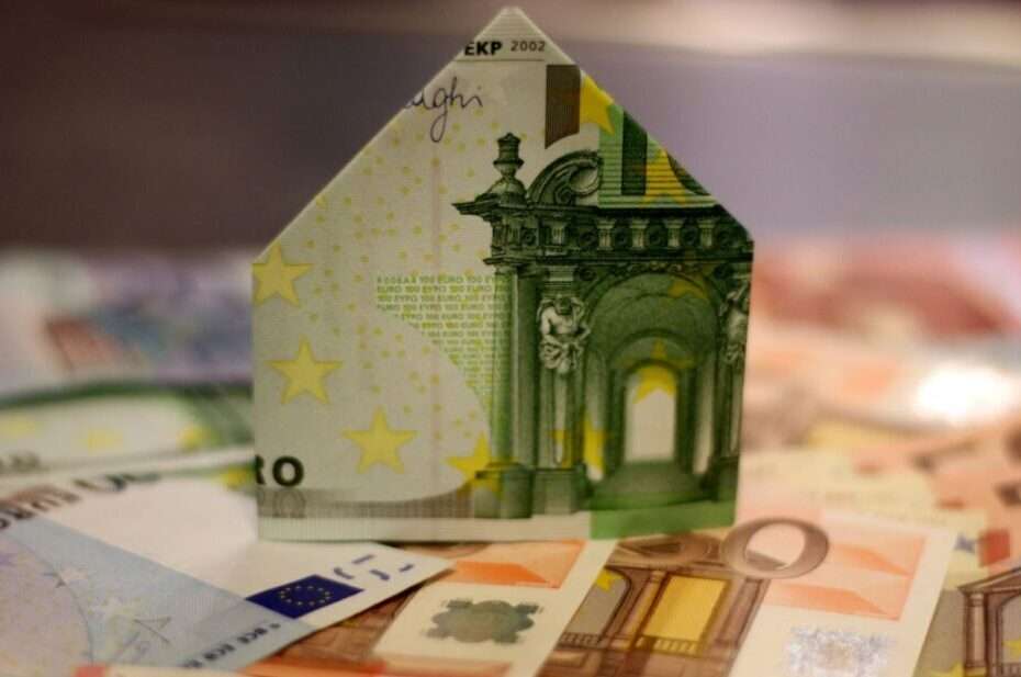 euro loans loan banks borrowing cyprus business now 960x617 1