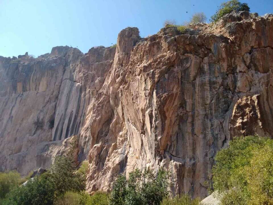 feature lambis The Episkopi rock 960x720 1